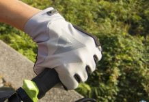 In test: DAINESE HG Caddo